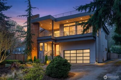 9719 Lake Shore Boulevard NE, Seattle, WA 98115 - Photo 1