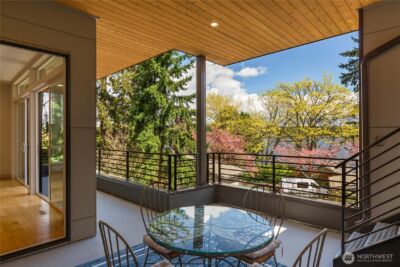 9719 Lake Shore Boulevard NE, Seattle, WA 98115 - Photo 11