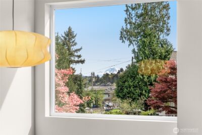 9719 Lake Shore Boulevard NE, Seattle, WA 98115 - Photo 17