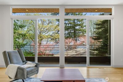 9719 Lake Shore Boulevard NE, Seattle, WA 98115 - Photo 5