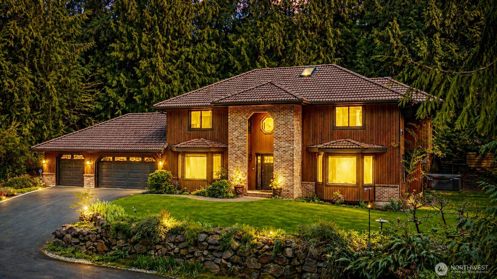 19308 224th Court NE, Woodinville, WA 98077