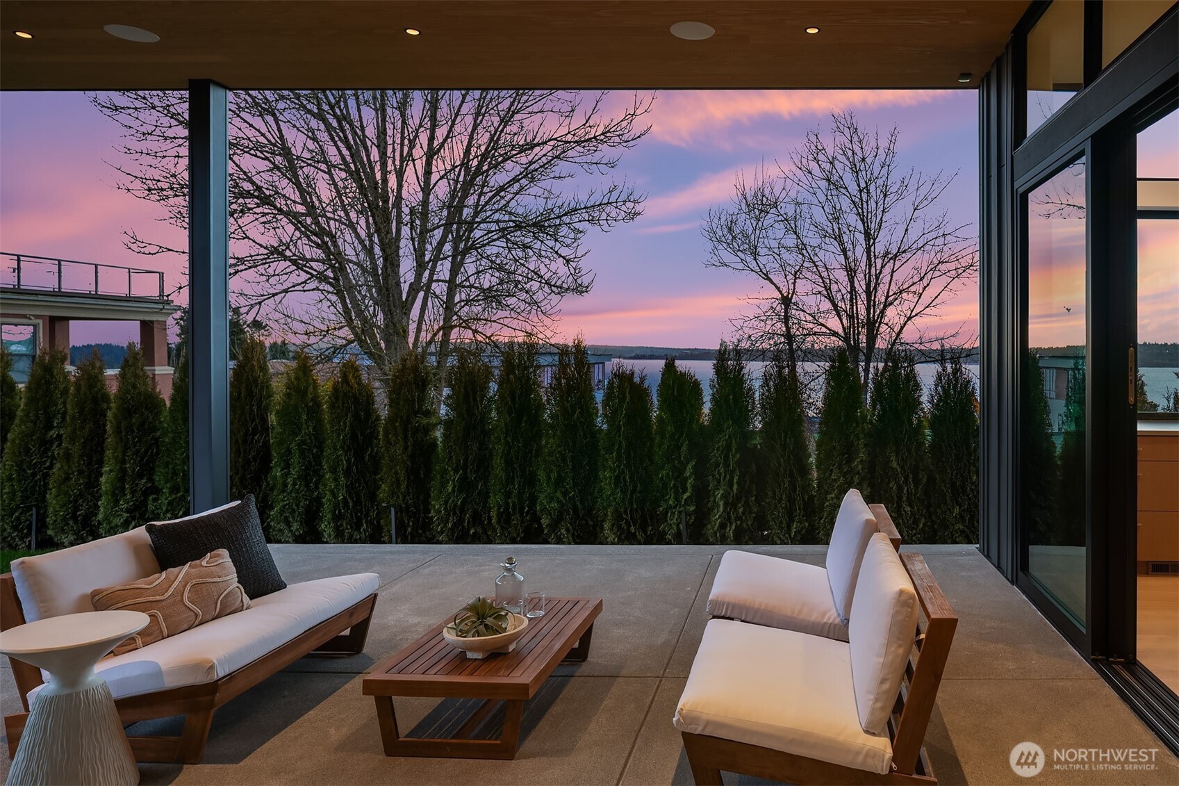 5917 104th Place NE, Kirkland, WA 98033