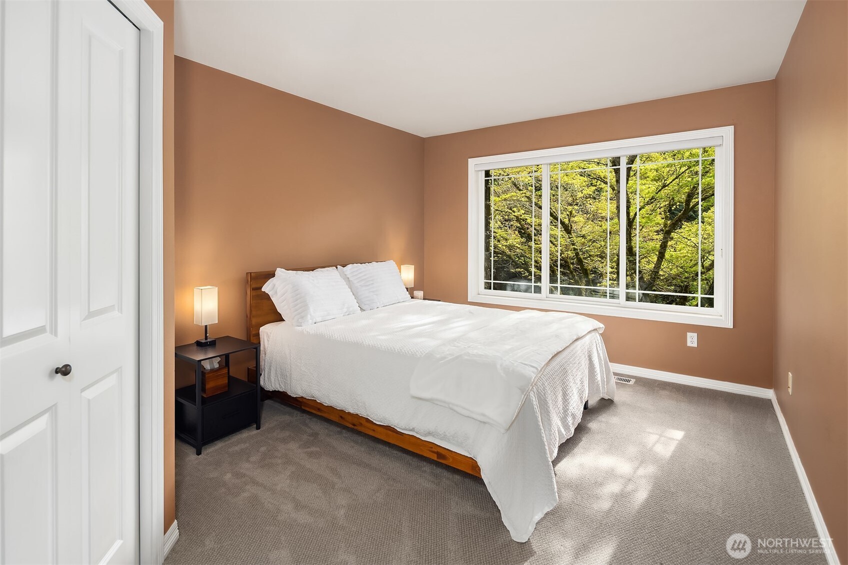 8042 243rd Place NE, Redmond, WA 98053