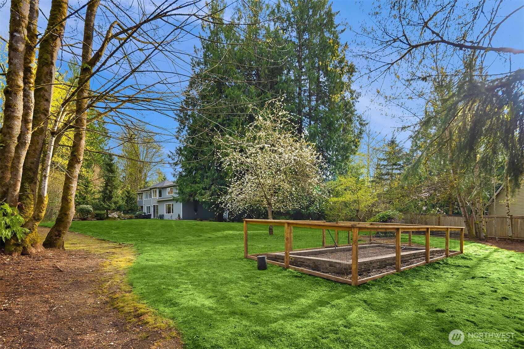 8042 243rd Place NE, Redmond, WA 98053