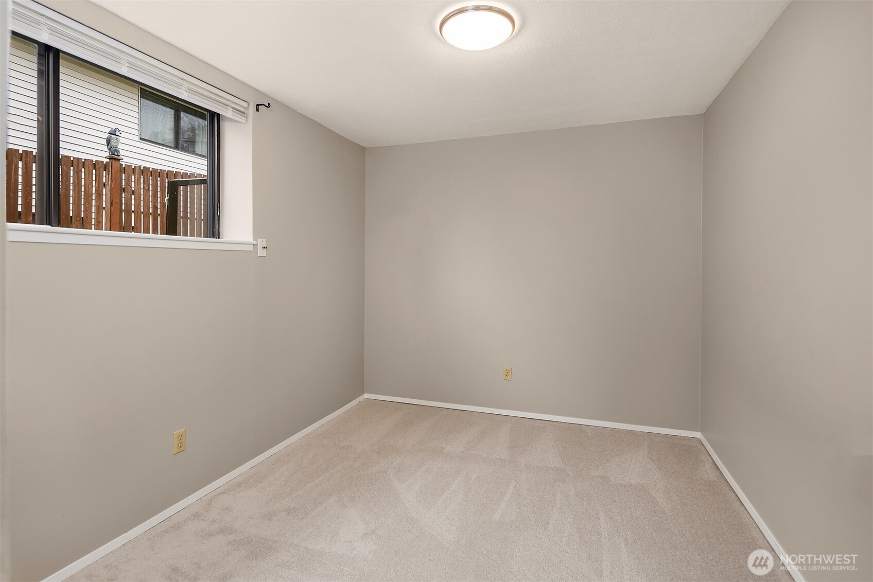 6514 113th Ave NE, Kirkland, WA 98033