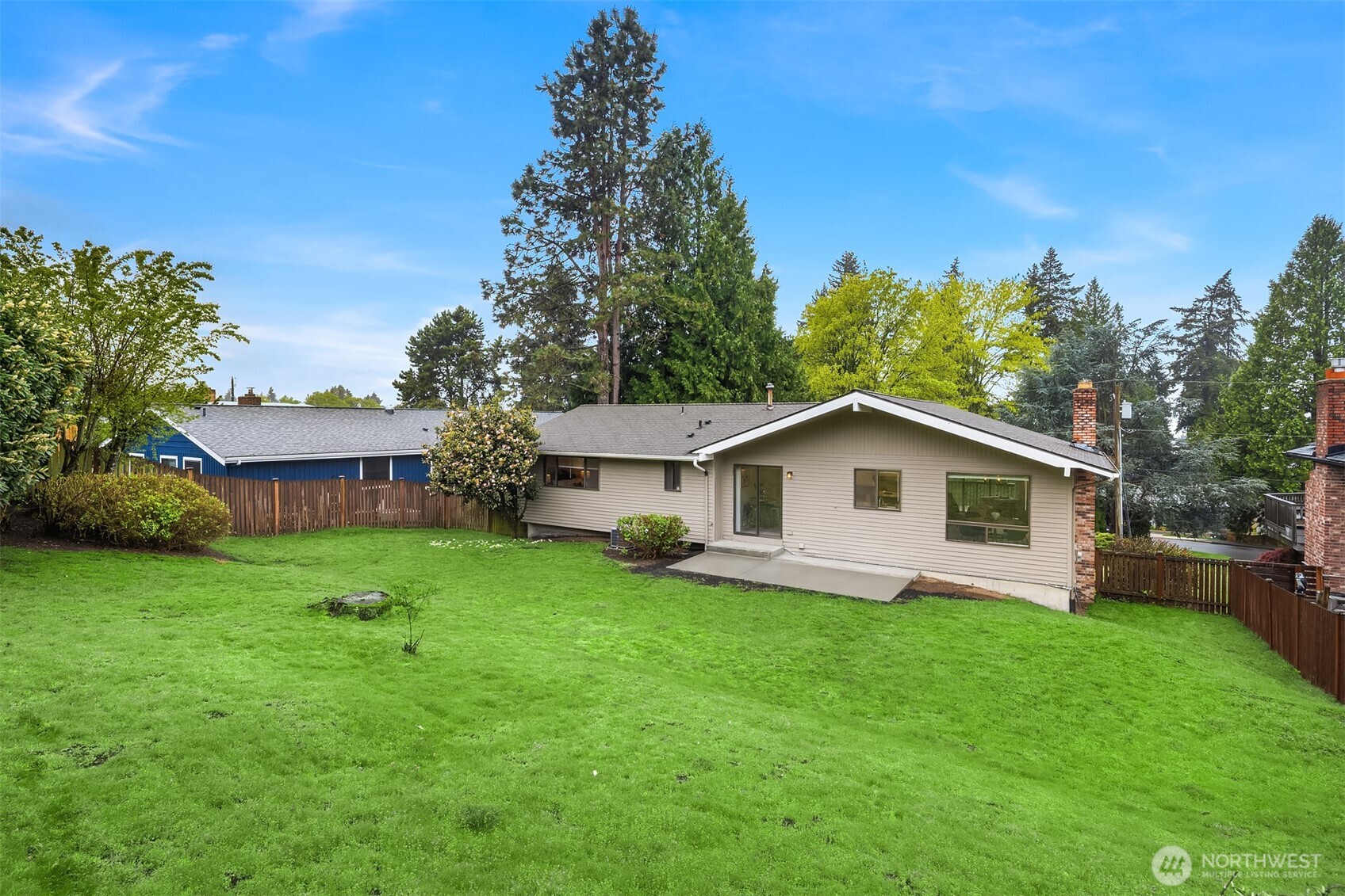 6514 113th Ave NE, Kirkland, WA 98033