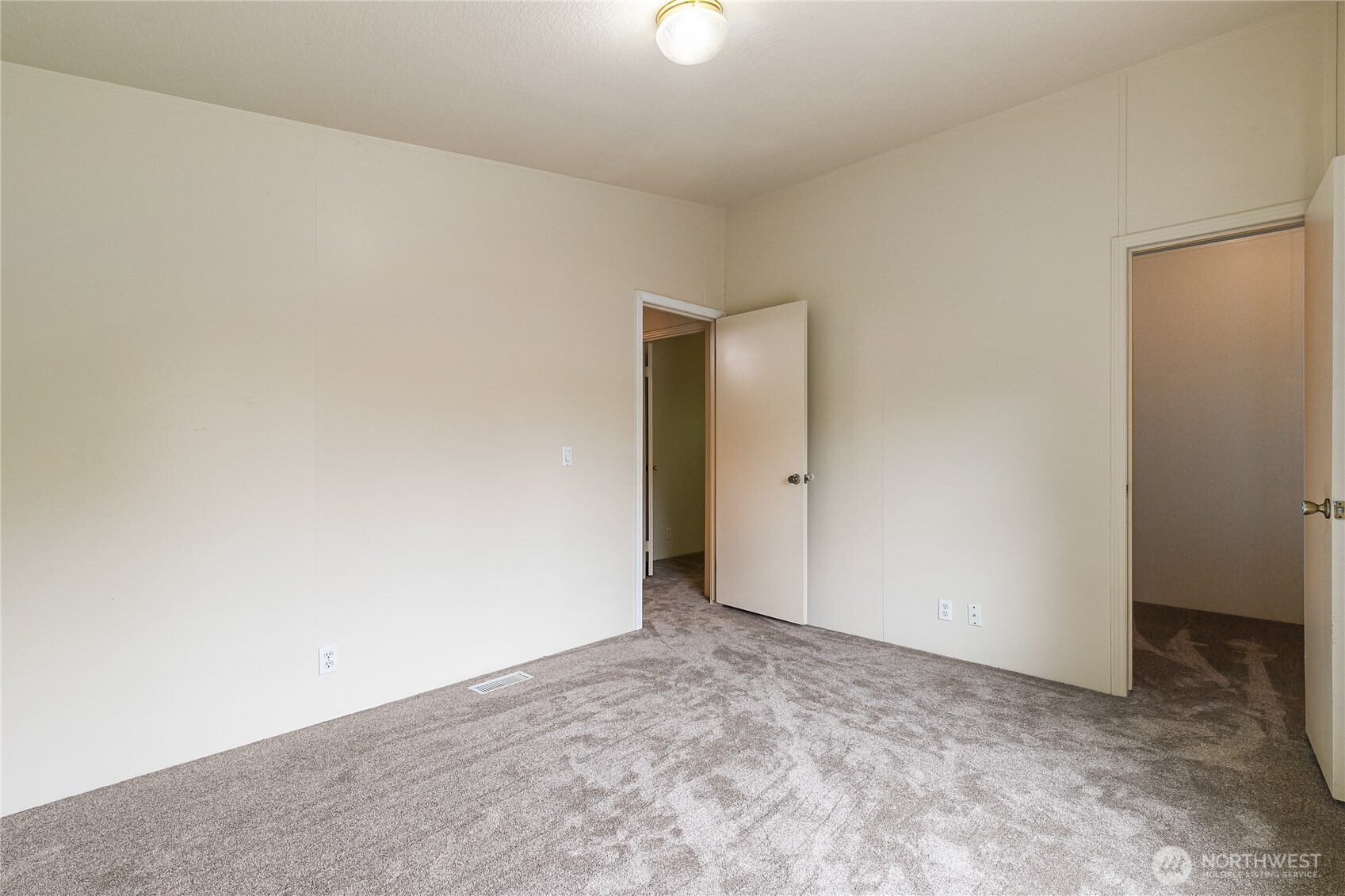 2350 Douglas Road #30B, Ferndale, WA 98248
