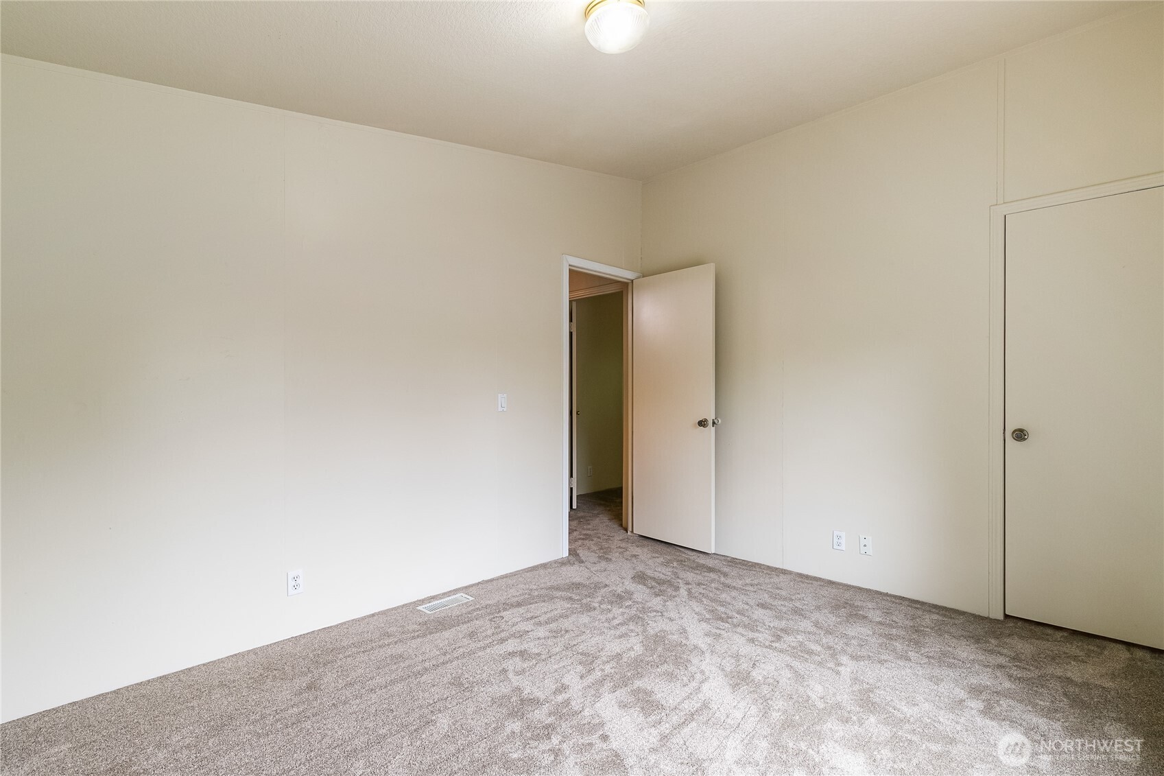 2350 Douglas Road #30B, Ferndale, WA 98248