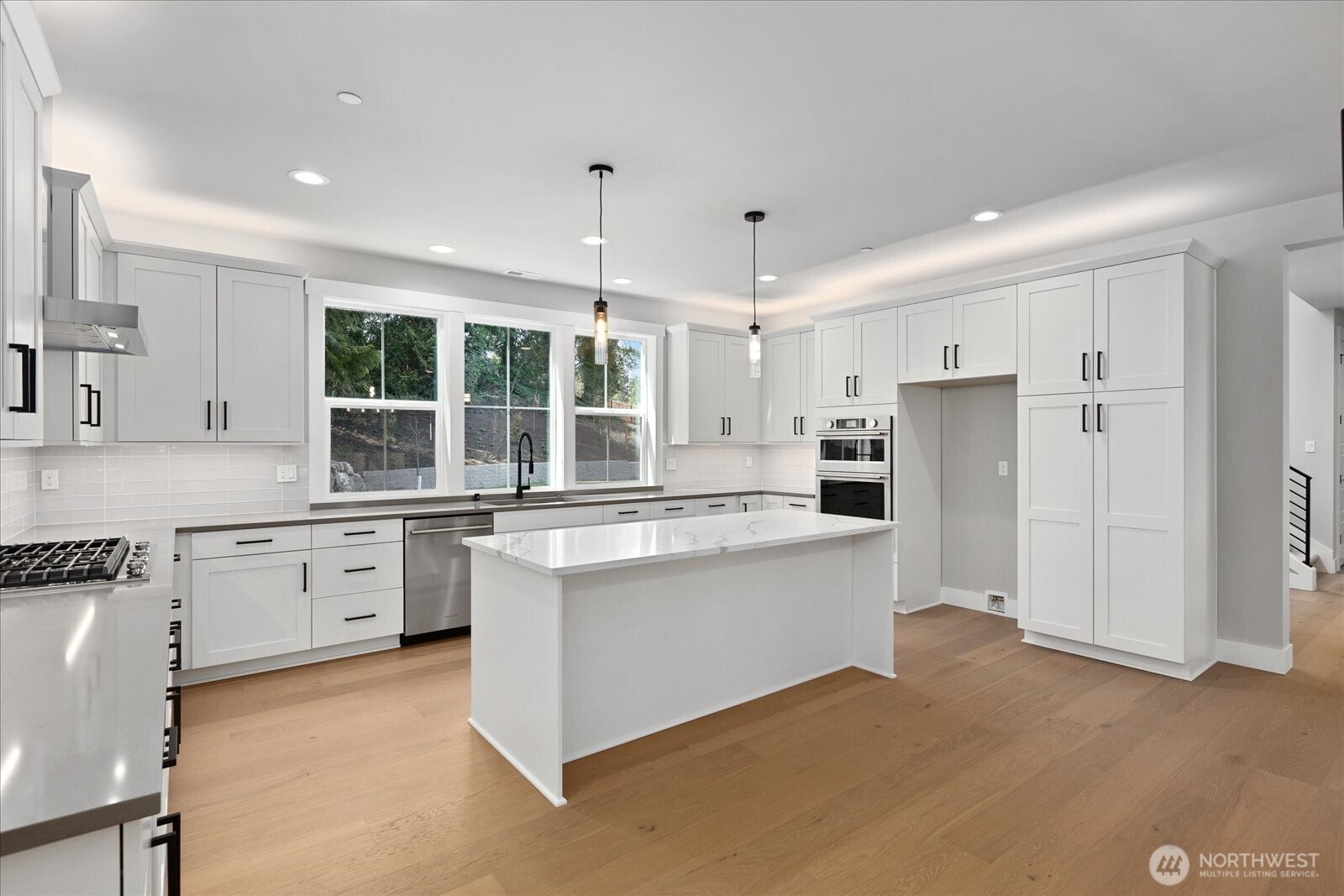 3500 Alaska Road , Brier, WA 98036