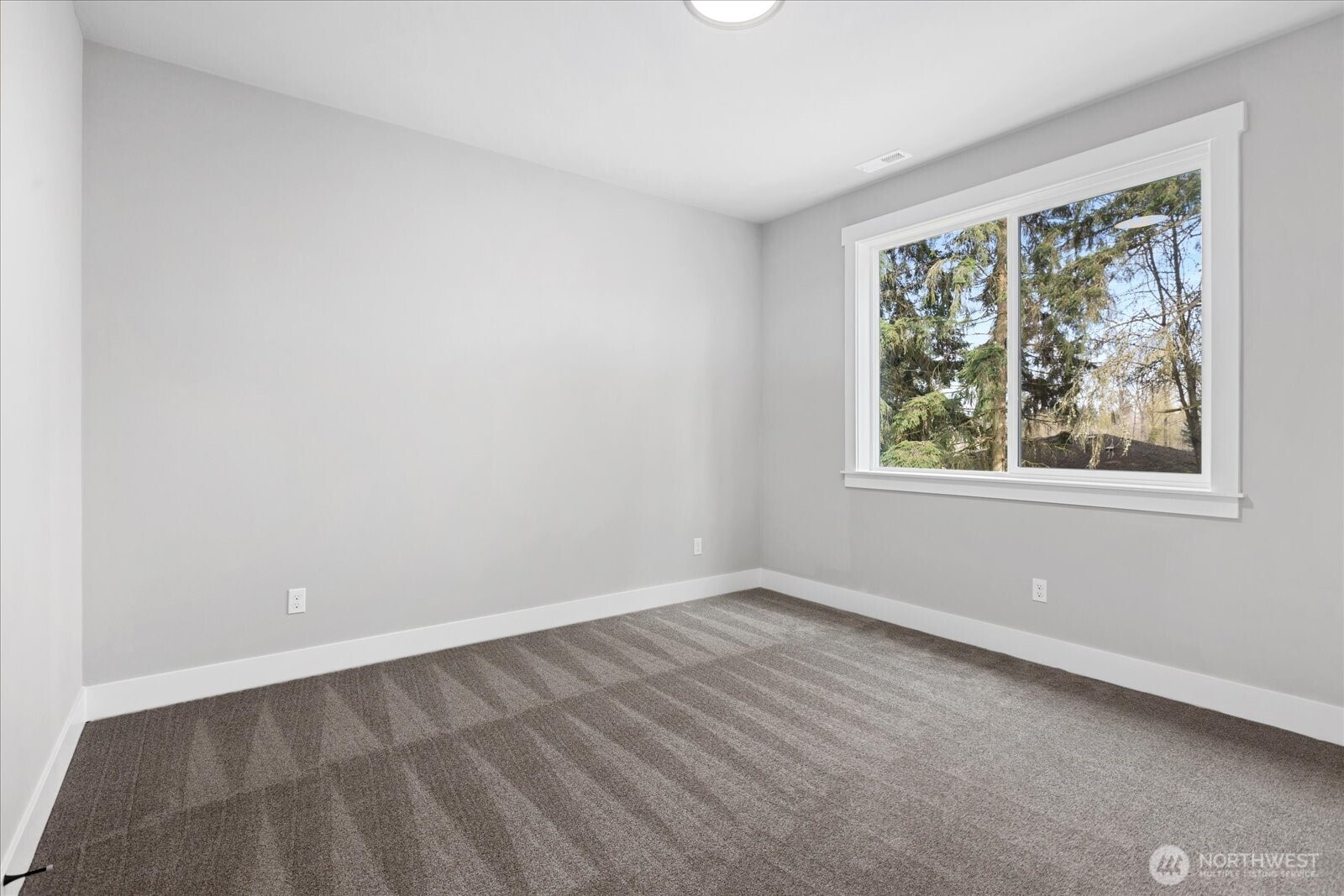 3500 Alaska Road , Brier, WA 98036