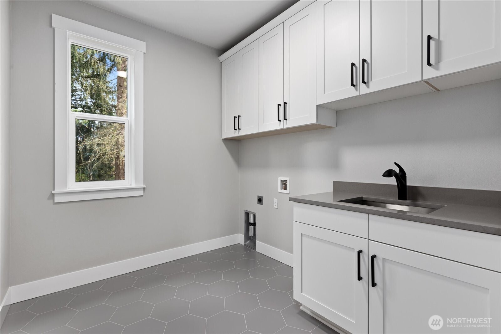 3500 Alaska Road , Brier, WA 98036