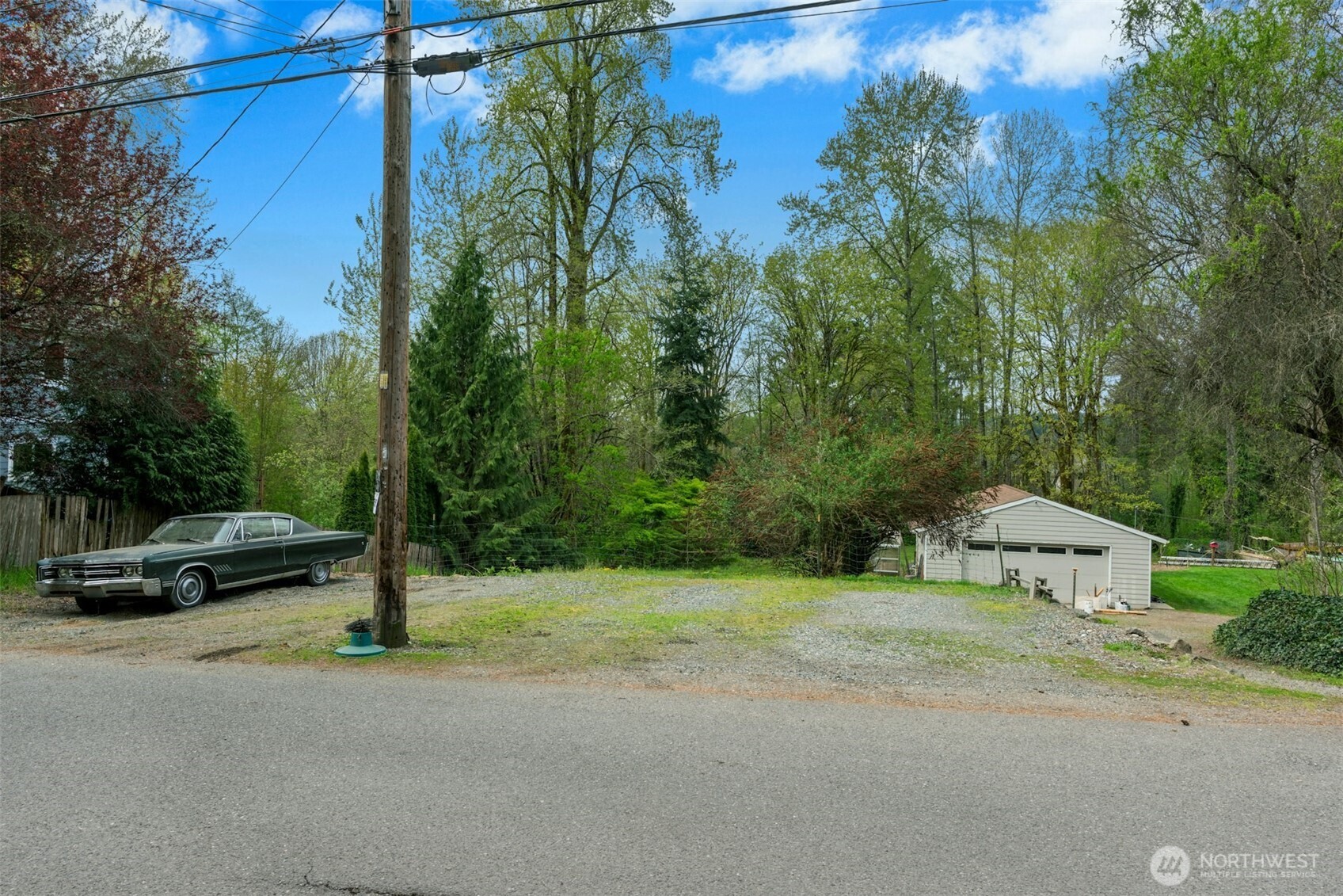 18005 83rd Avenue NE, Kenmore, WA 98028-1857