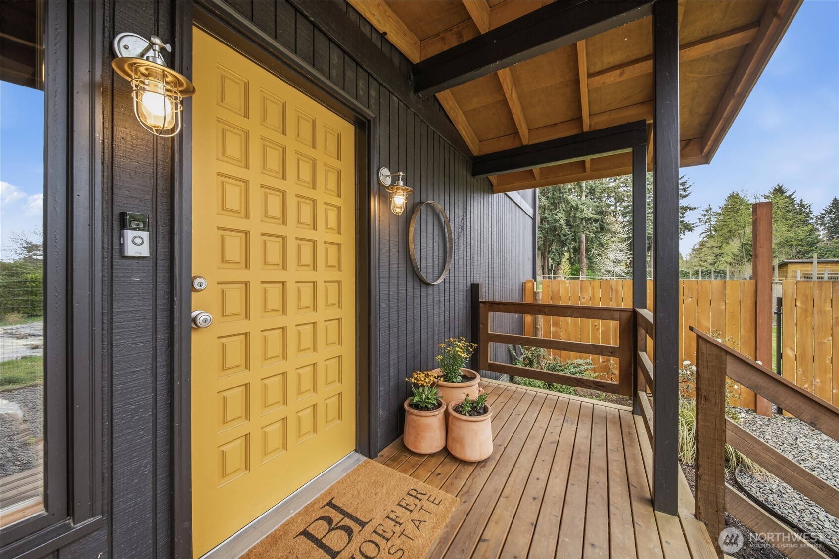 11907 103rd Avenue SW, Vashon, WA 98070
