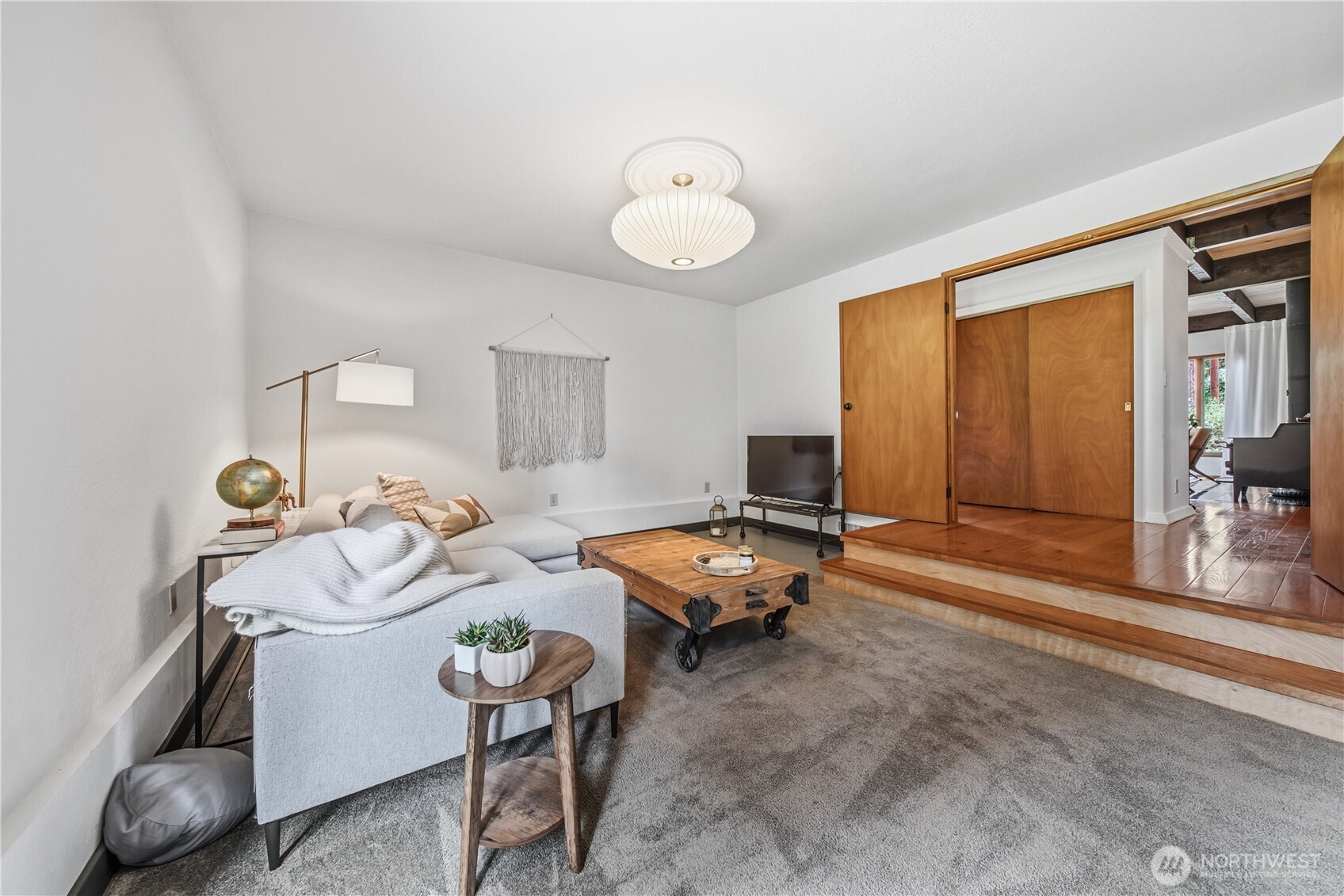 11907 103rd Avenue SW, Vashon, WA 98070