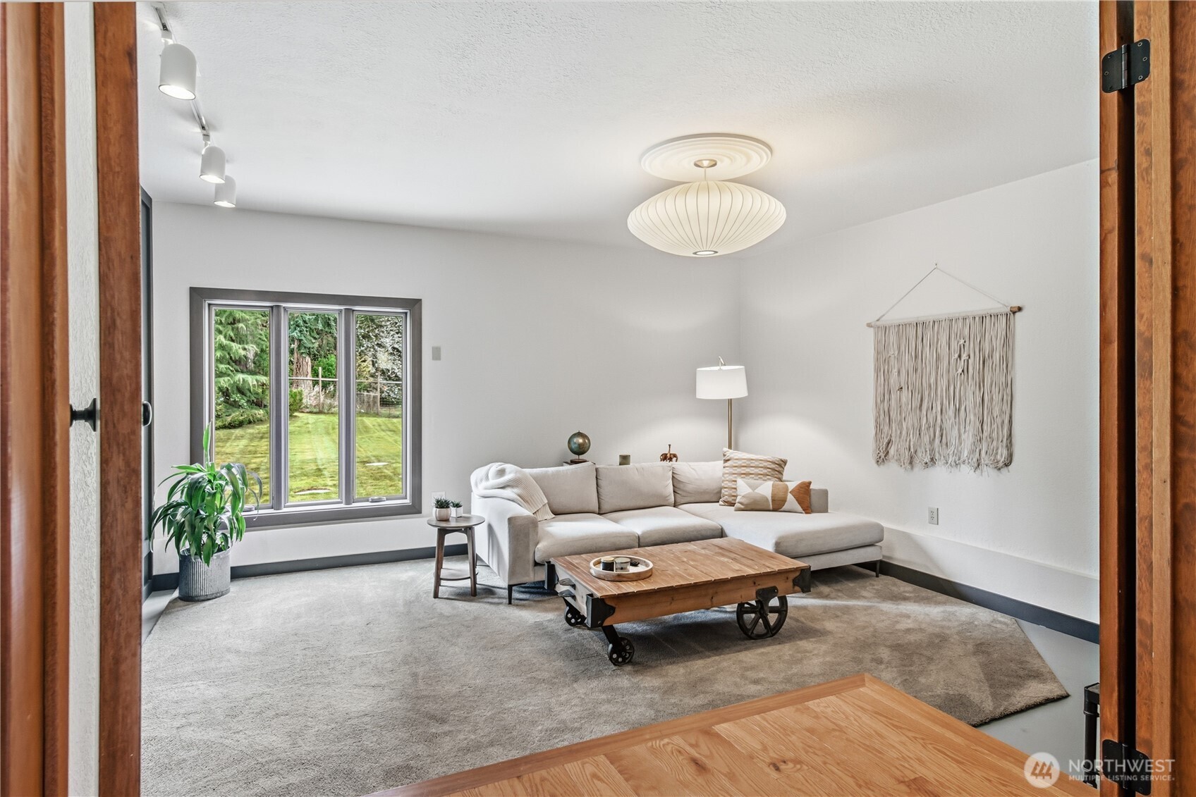 11907 103rd Avenue SW, Vashon, WA 98070