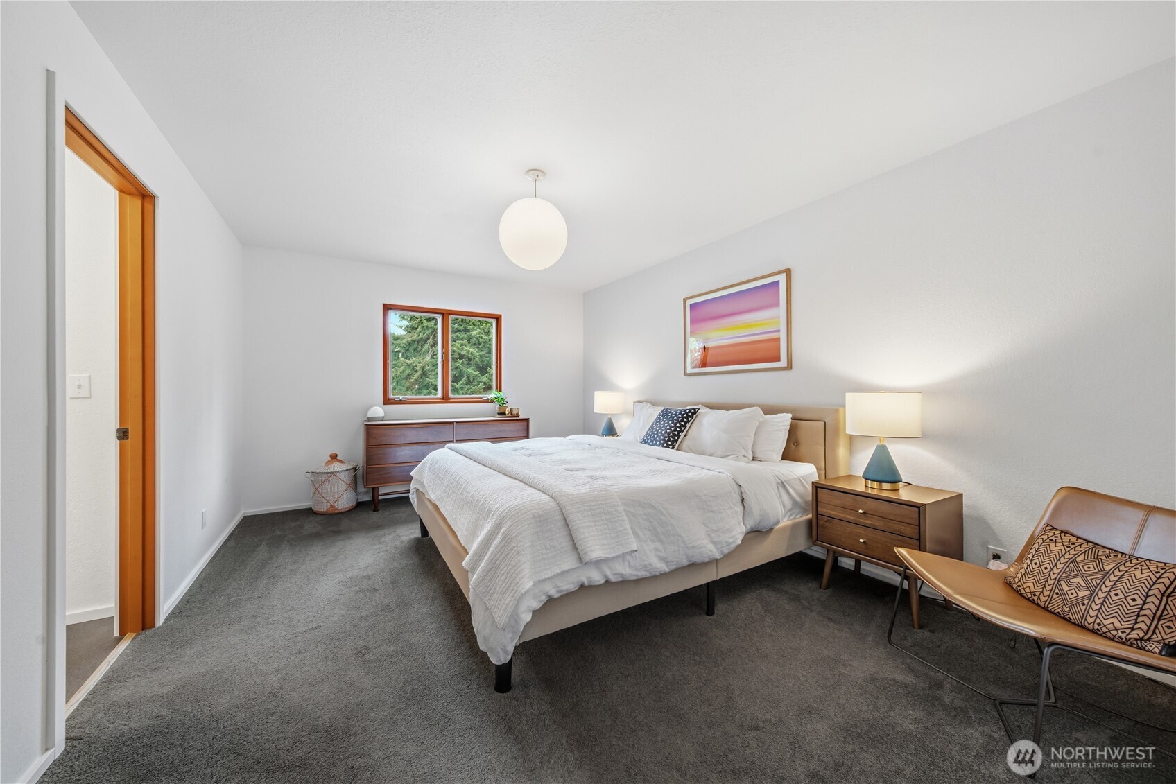11907 103rd Avenue SW, Vashon, WA 98070