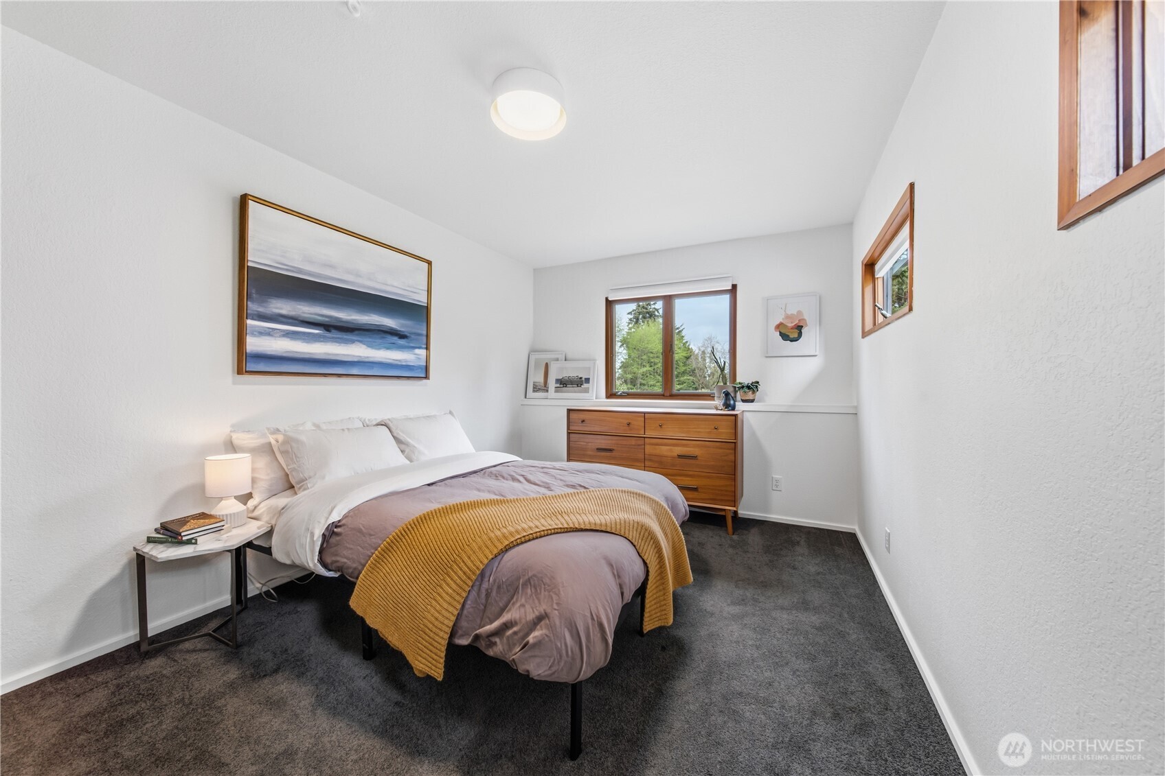 11907 103rd Avenue SW, Vashon, WA 98070