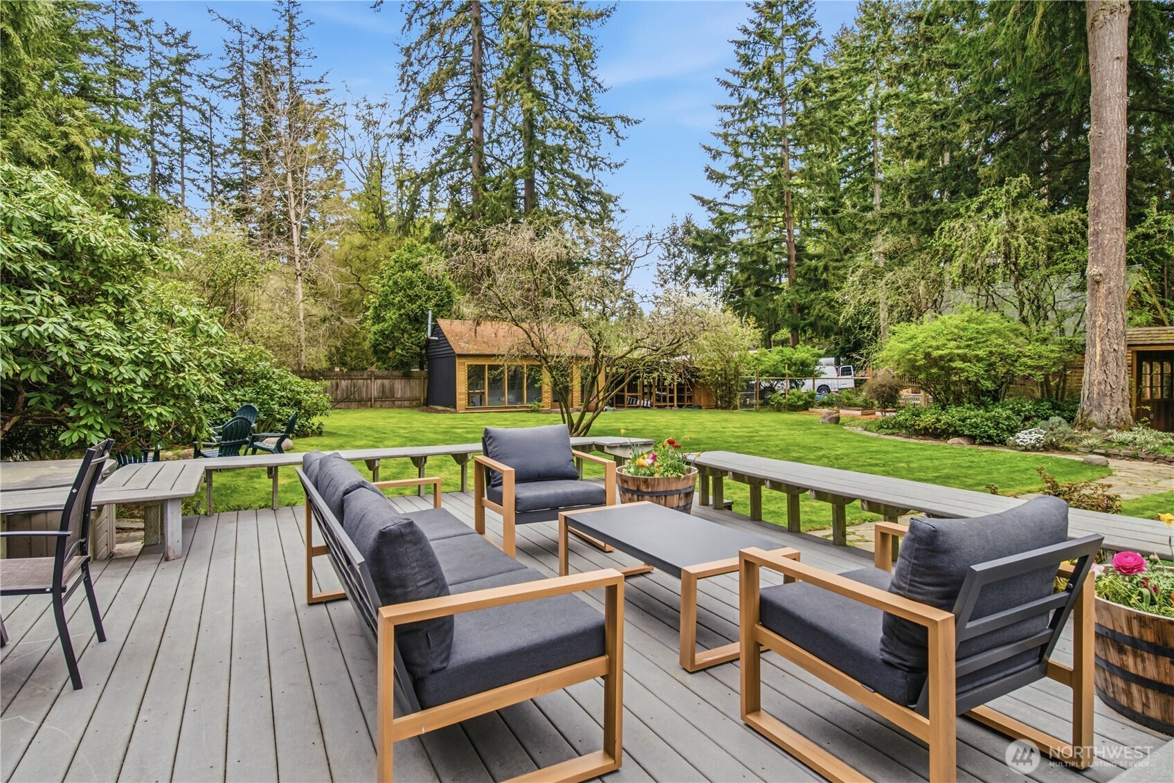 11907 103rd Avenue SW, Vashon, WA 98070