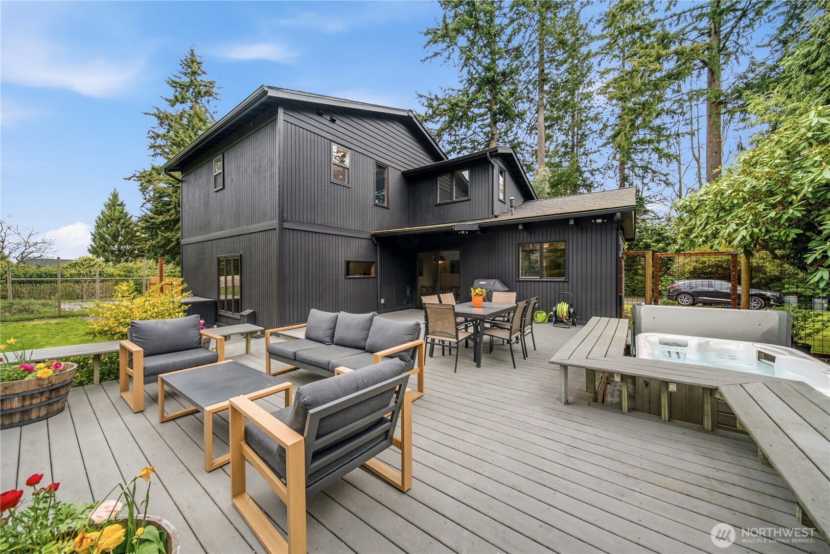 11907 103rd Avenue SW, Vashon, WA 98070