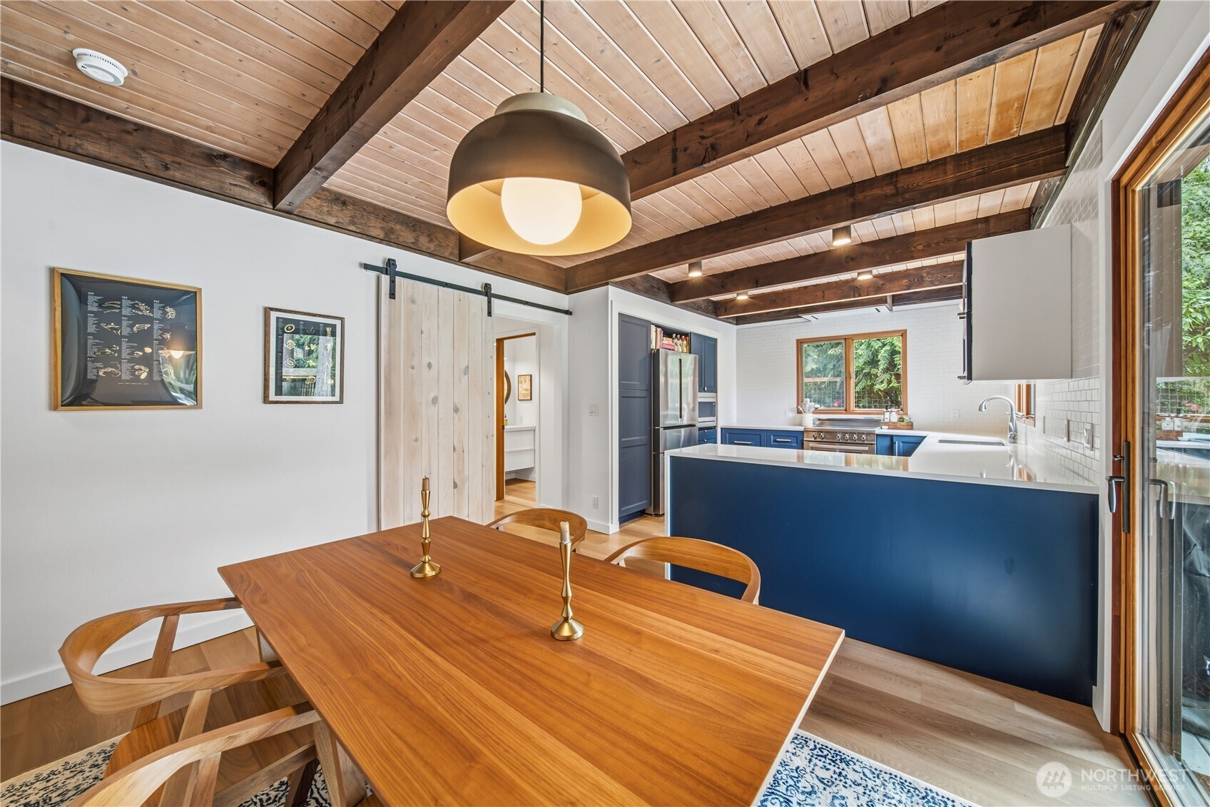 11907 103rd Avenue SW, Vashon, WA 98070