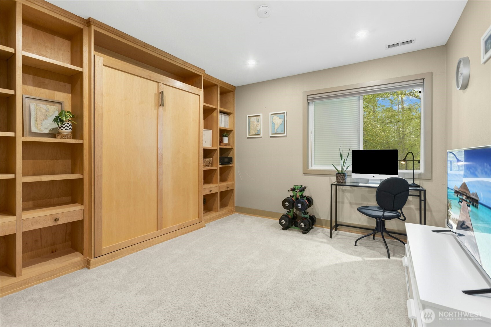 9201 NE Juanita Drive #202, Kirkland, WA 98034