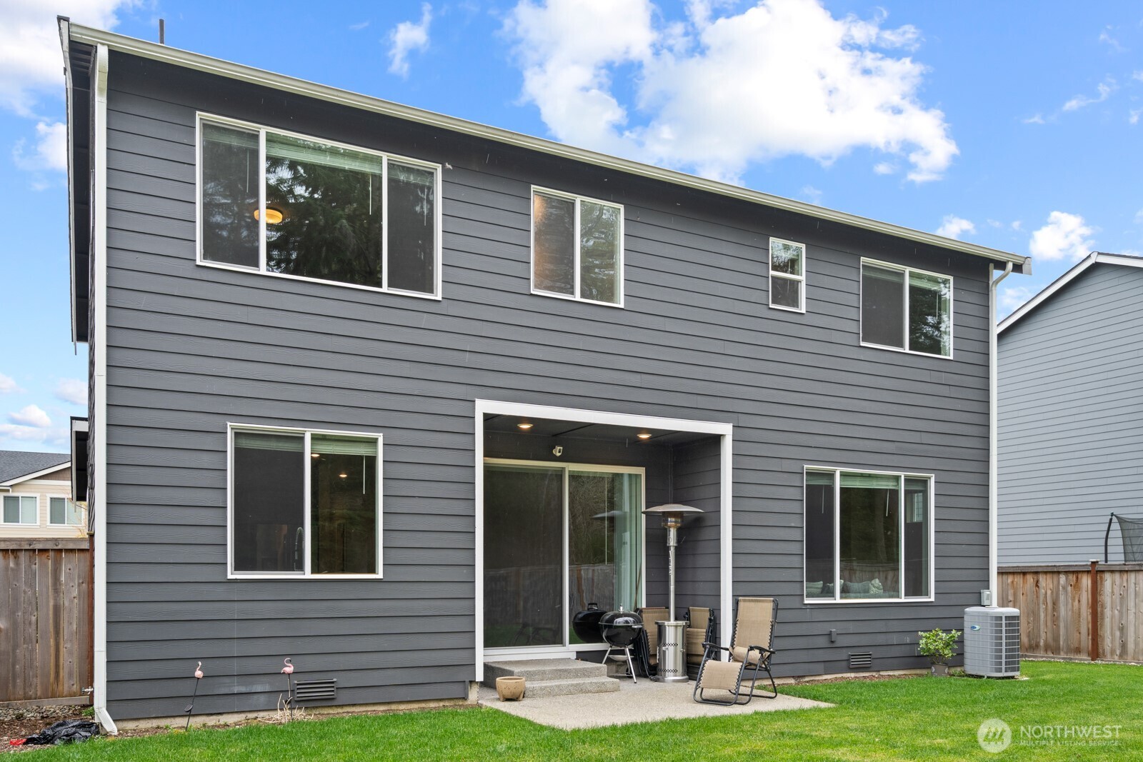 17354 129th Avenue E, Puyallup, WA 98374-9380