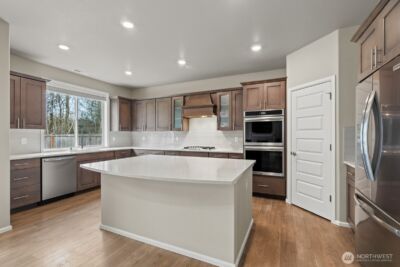 17354 129th Avenue E, Puyallup, WA 98374-9380 - Photo 7