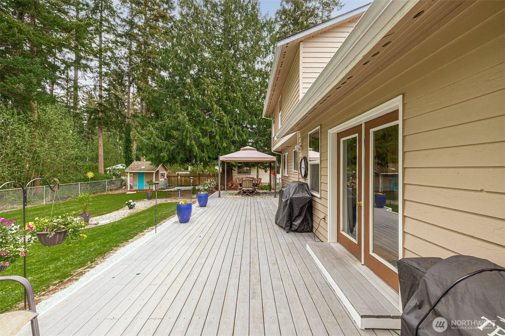 381 Cambrae Drive , Camano Island, WA 98282