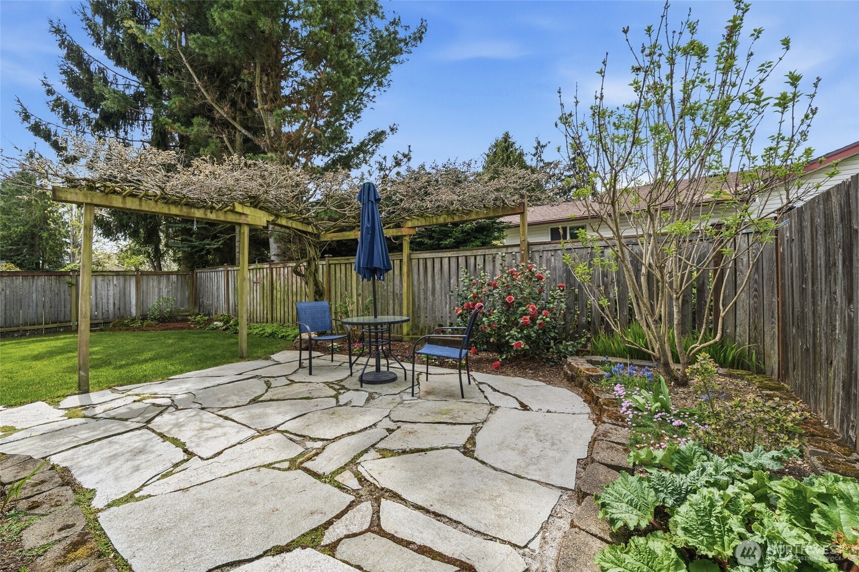 9608 25th Drive SE, Everett, WA 98208