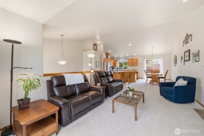 9608 25th Drive SE, Everett, WA 98208 - Photo 4