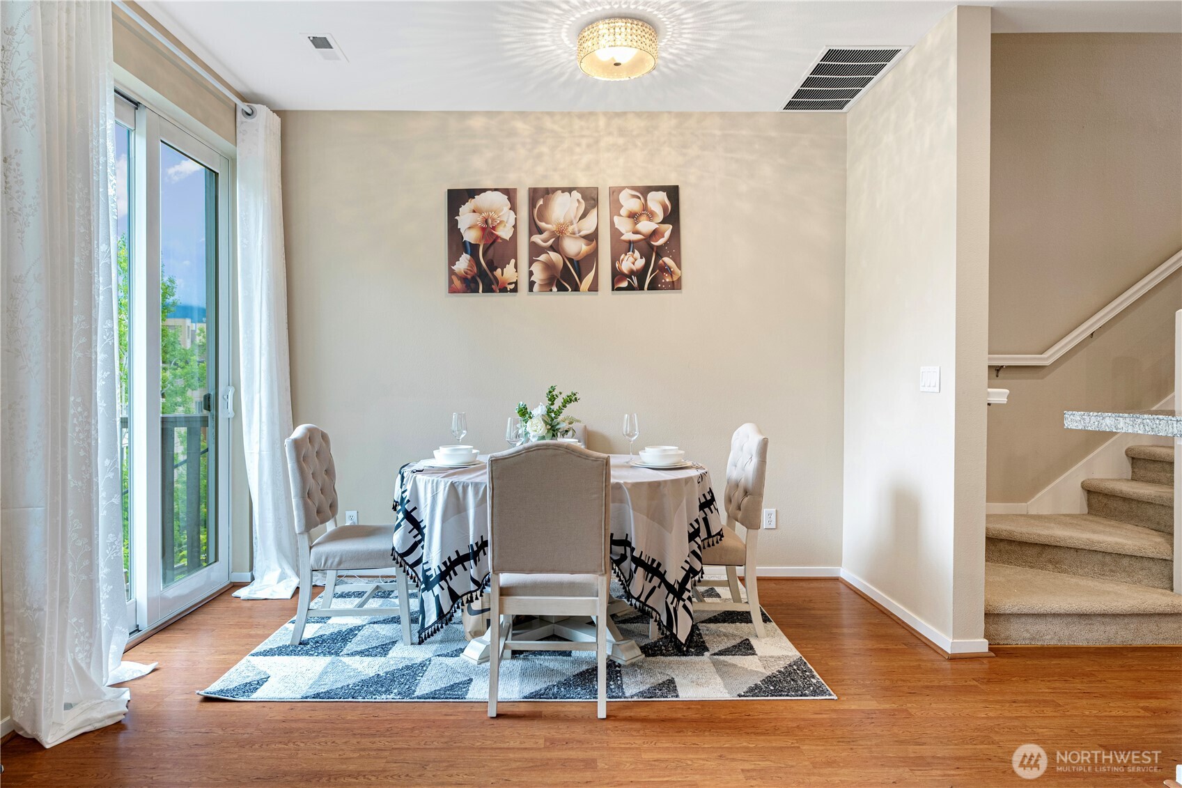 162 Cougar Ridge Road NW #1104, Issaquah, WA 98027