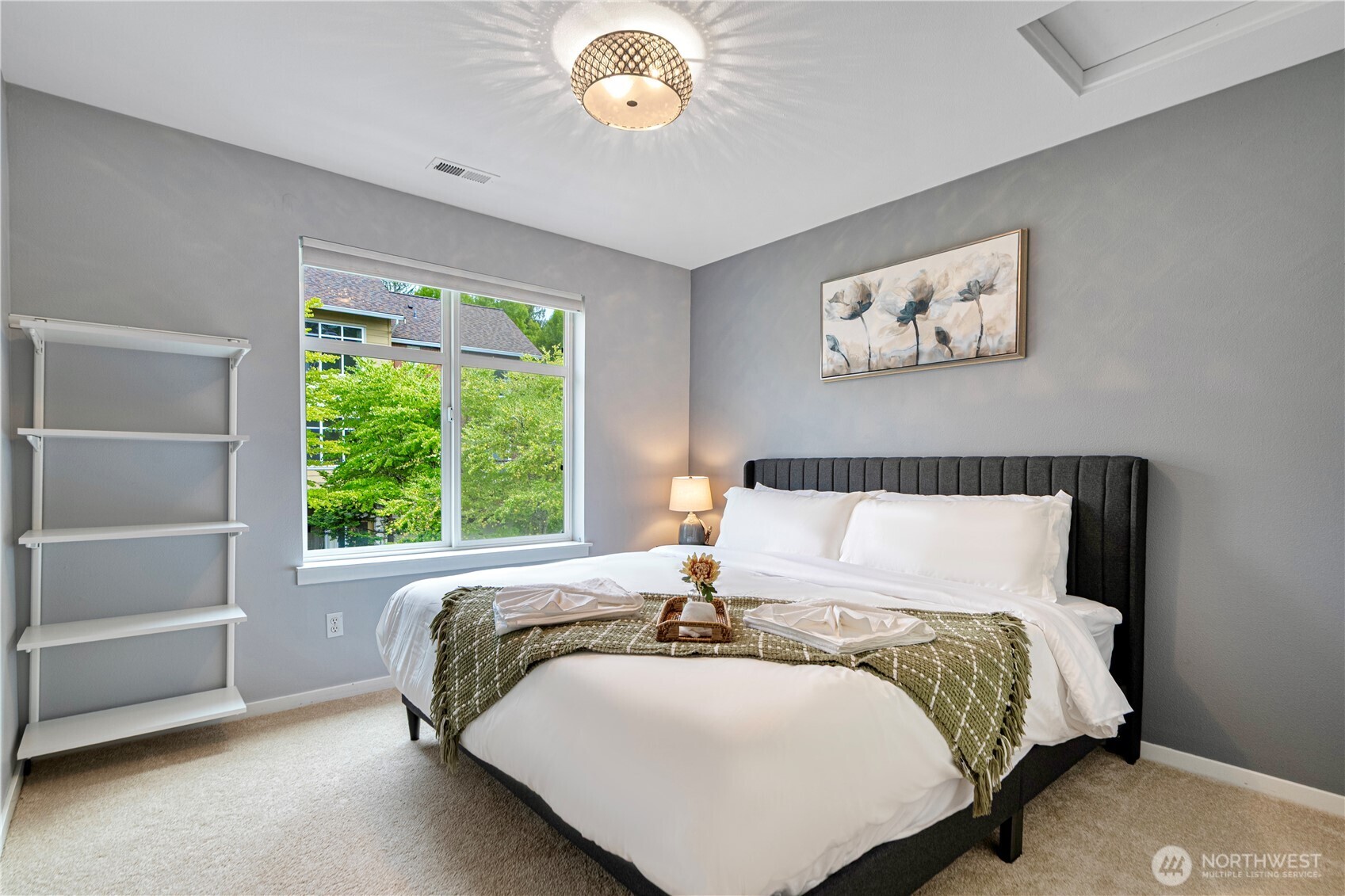162 Cougar Ridge Road NW #1104, Issaquah, WA 98027