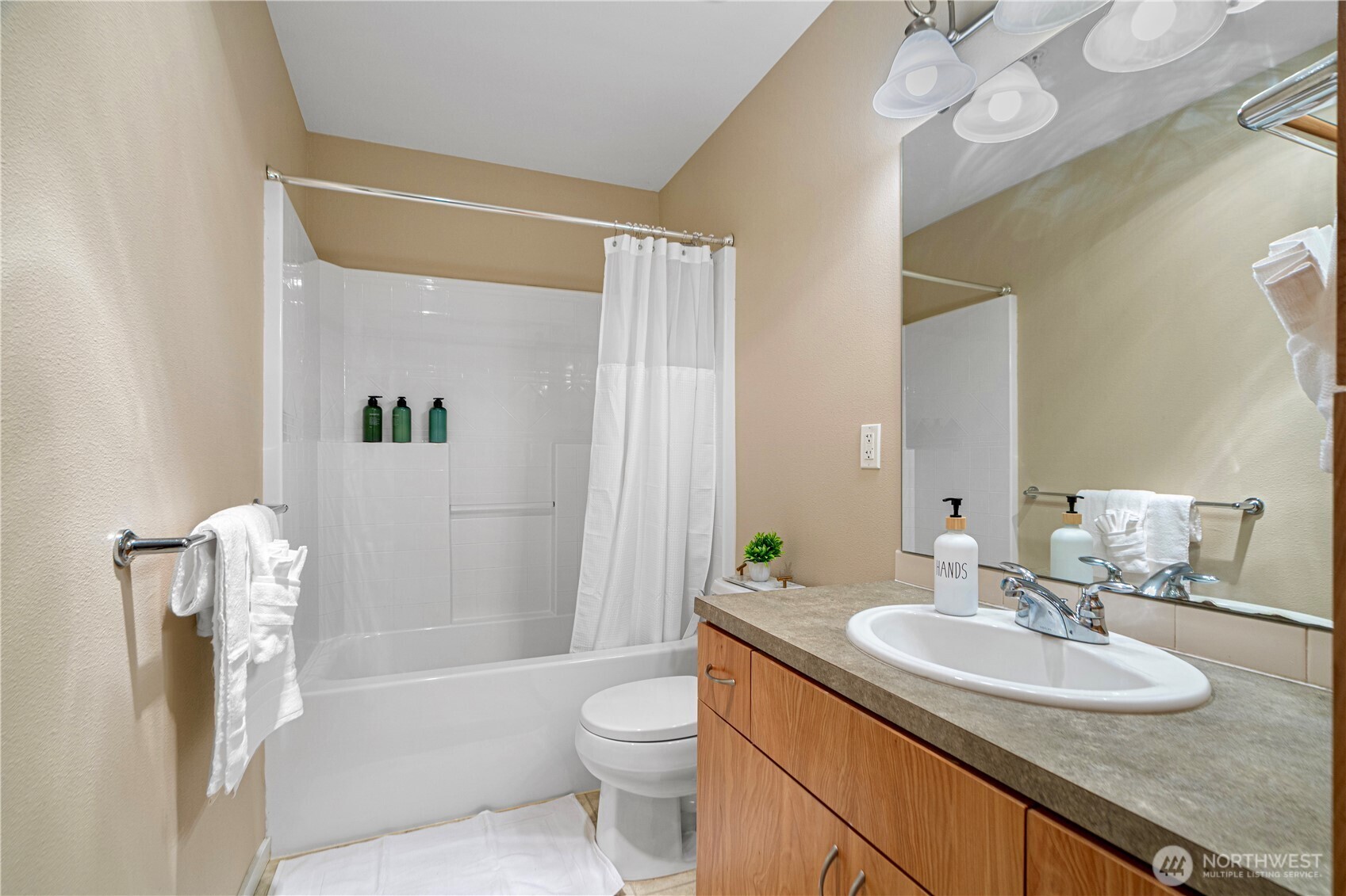 162 Cougar Ridge Road NW #1104, Issaquah, WA 98027