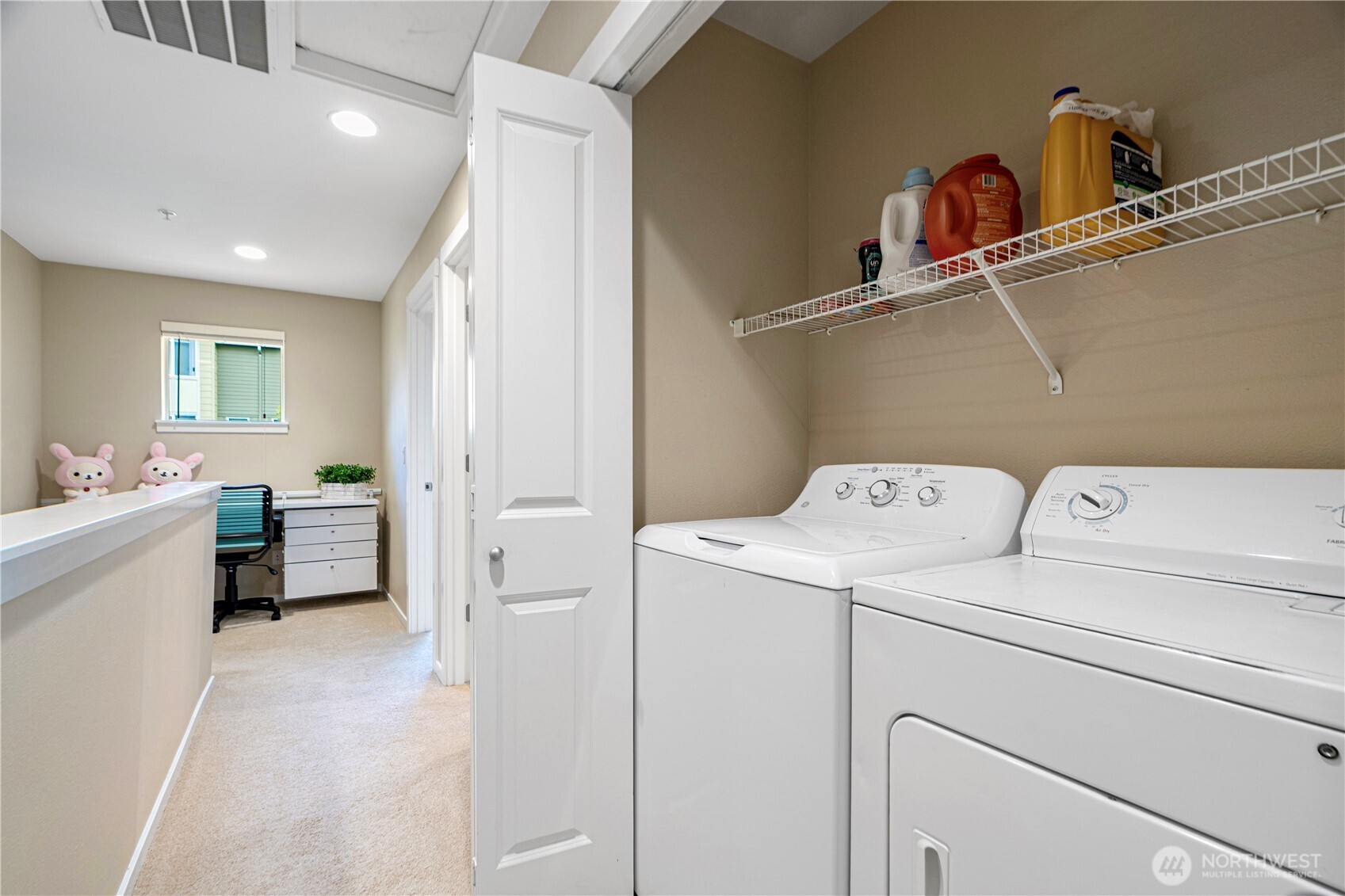 162 Cougar Ridge Road NW #1104, Issaquah, WA 98027