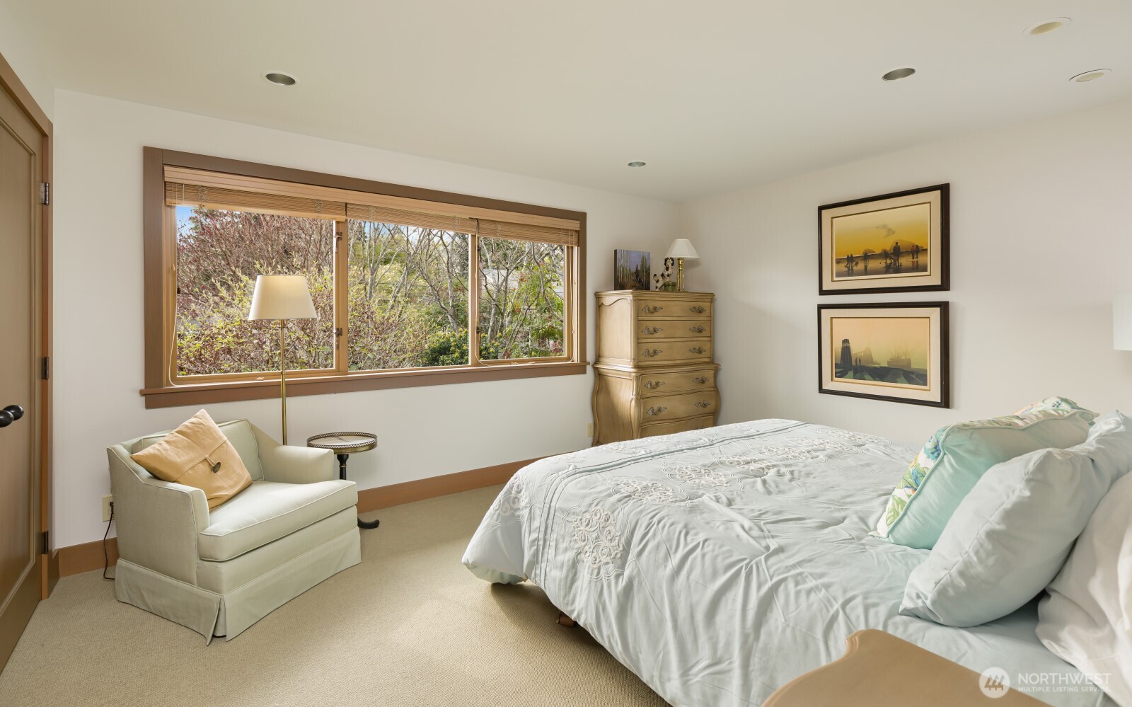 8028 45th Avenue NE, Seattle, WA 98115