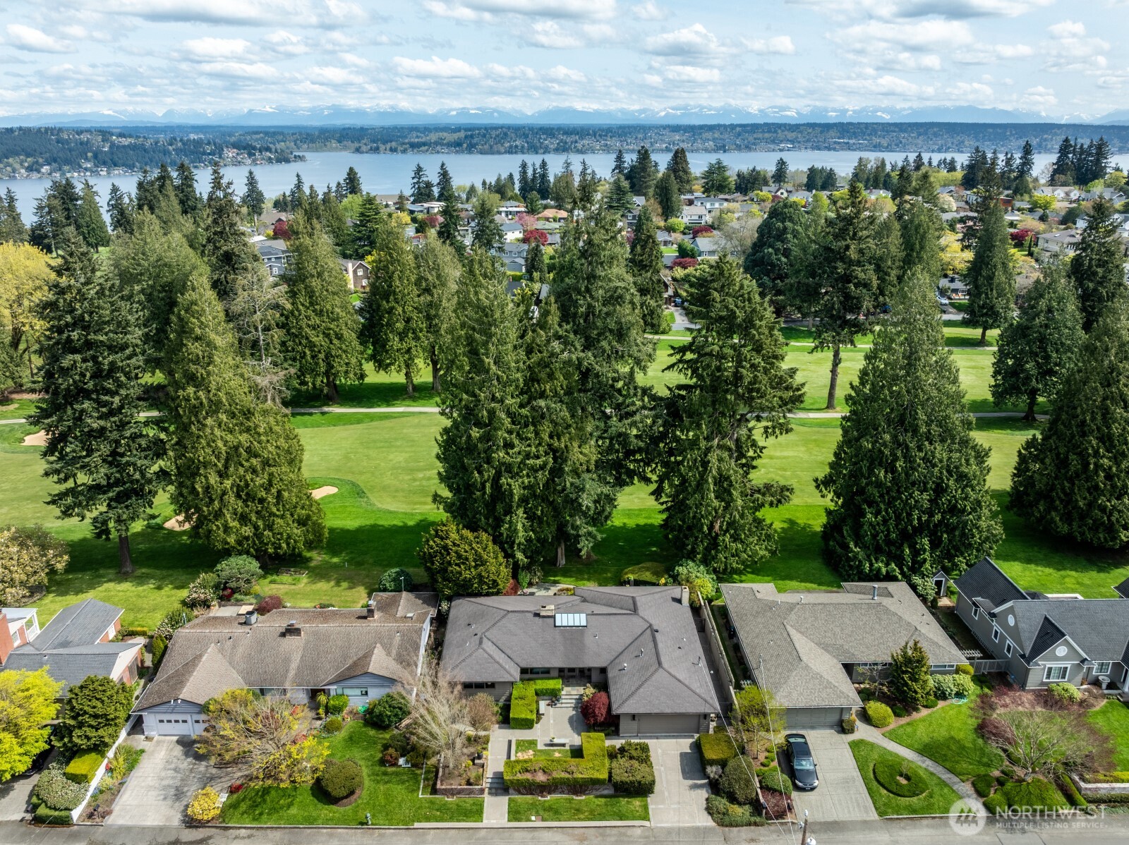 8028 45th Avenue NE, Seattle, WA 98115