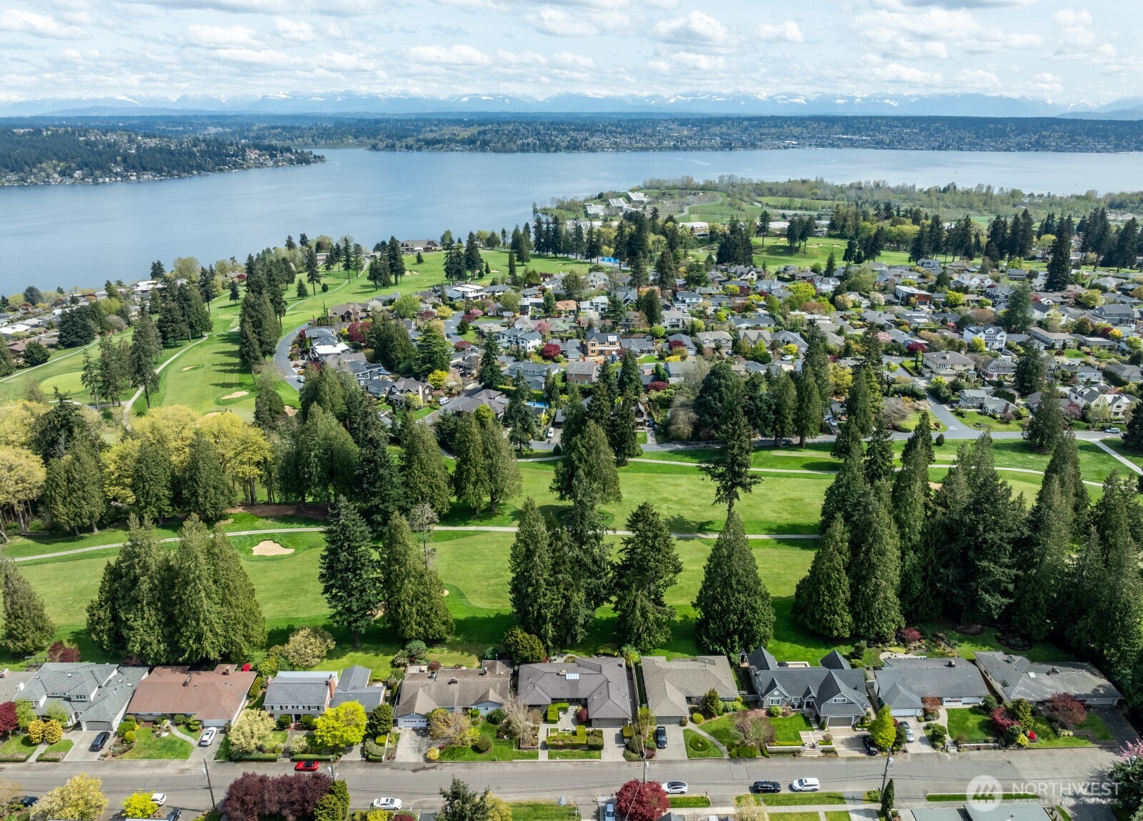 8028 45th Avenue NE, Seattle, WA 98115