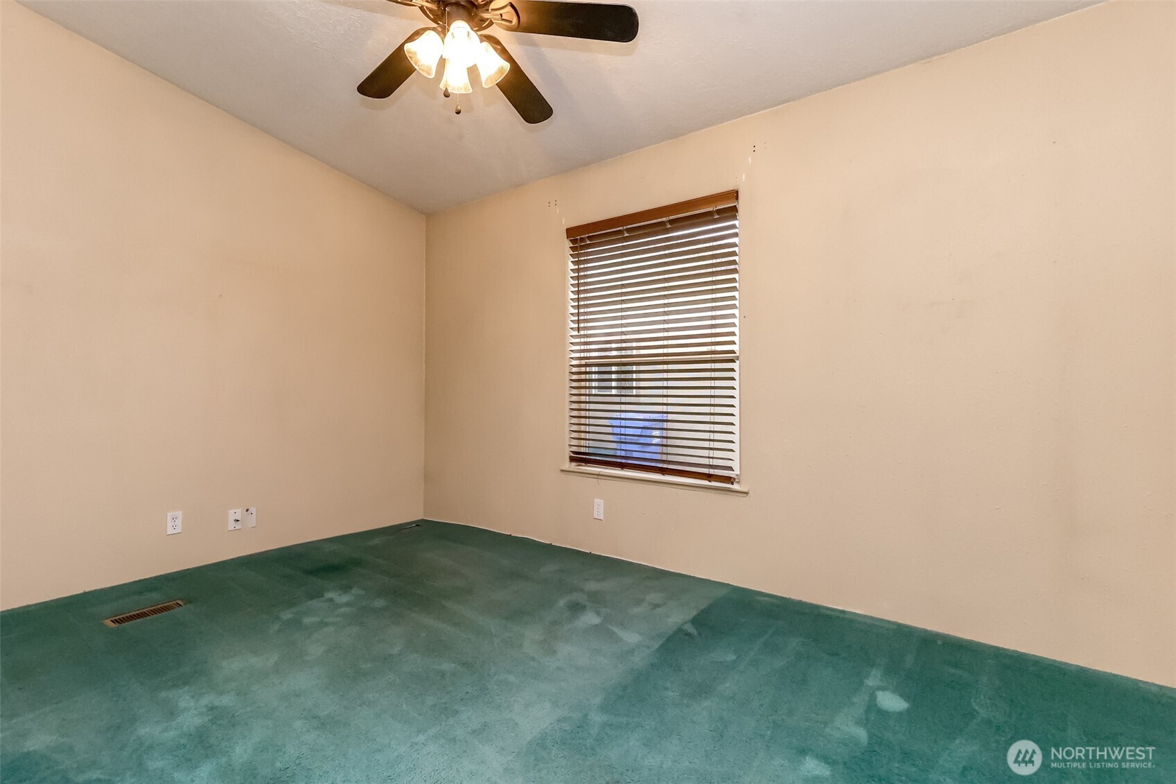 15308 122nd Avenue Ct E, Puyallup, WA 98374