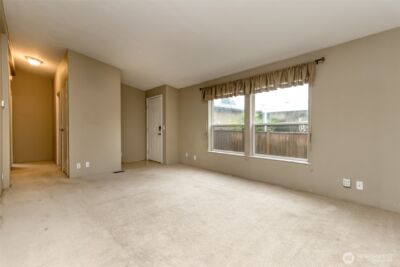 15308 122nd Avenue Ct E, Puyallup, WA 98374 - Photo 2