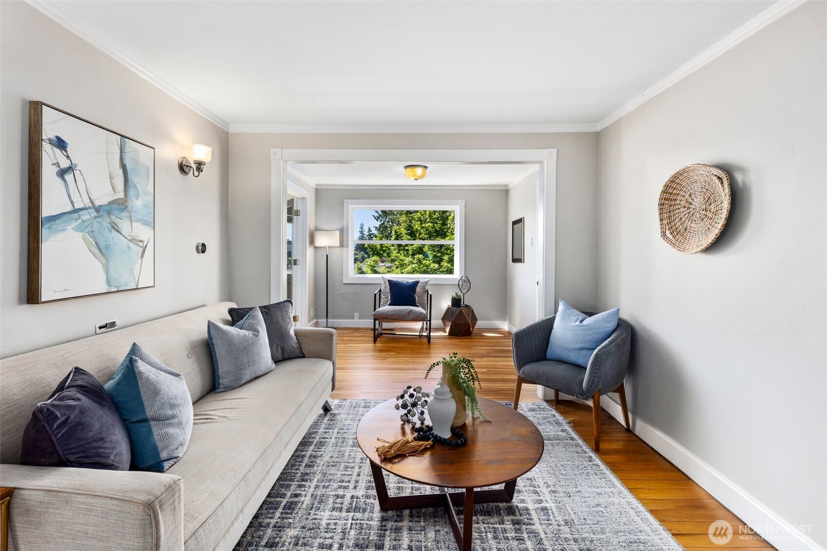 340 NE 53rd Street , Seattle, WA 98105