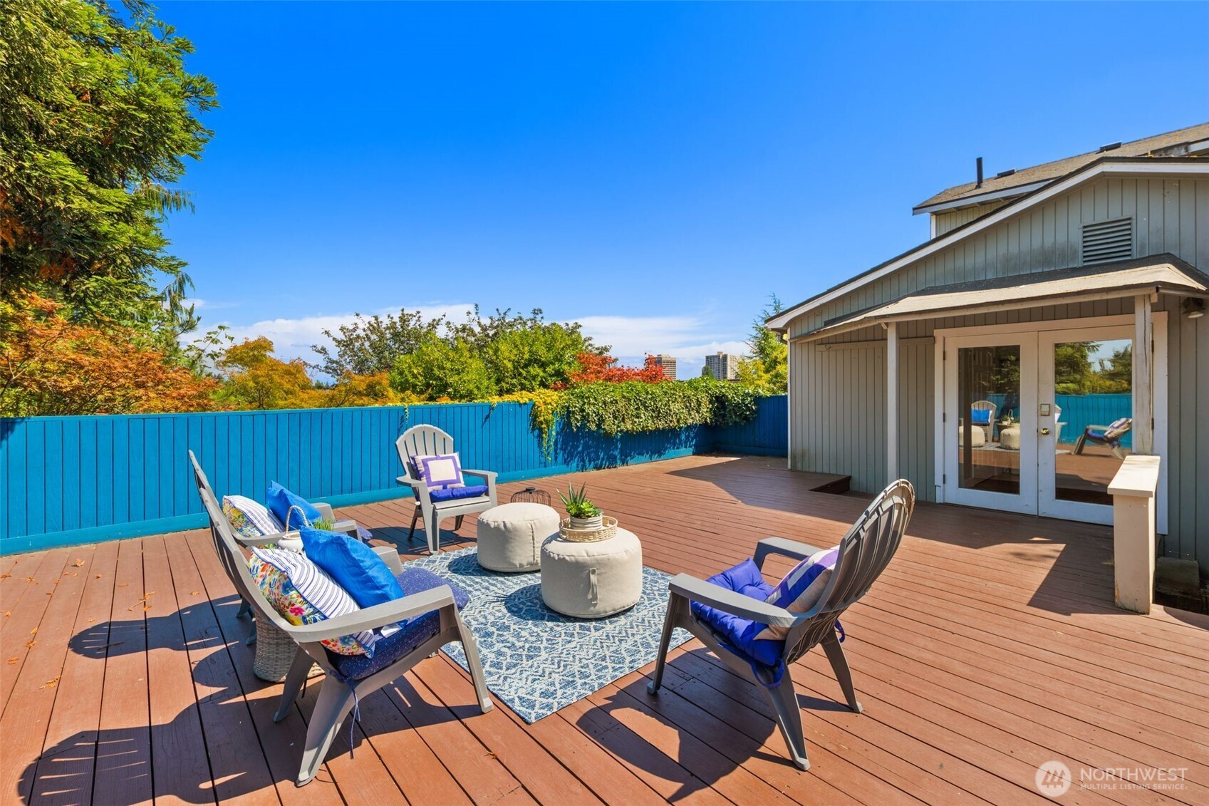 340 NE 53rd Street , Seattle, WA 98105