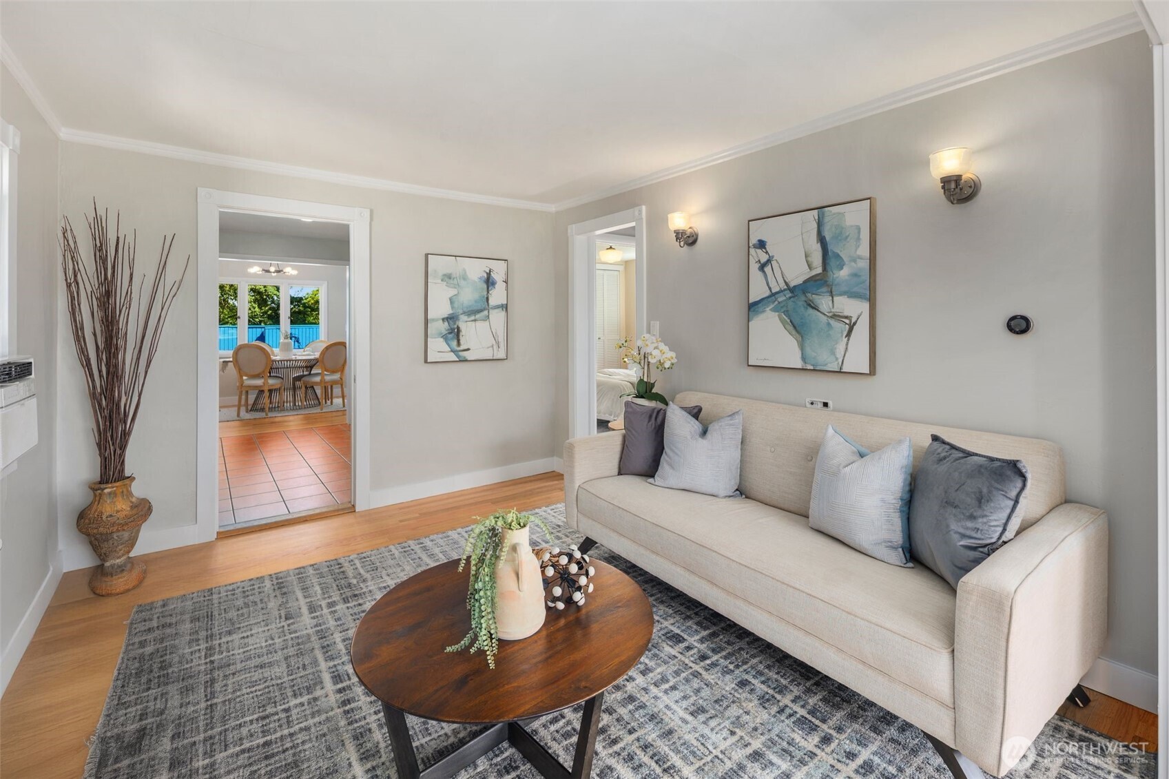 340 NE 53rd Street , Seattle, WA 98105