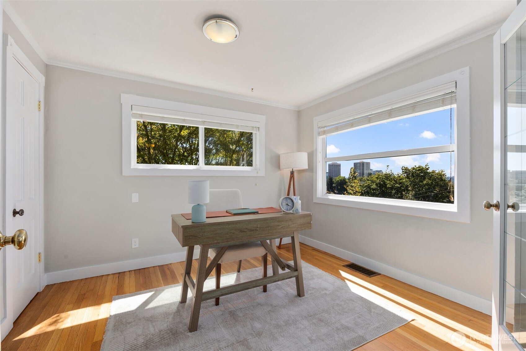 340 NE 53rd Street , Seattle, WA 98105