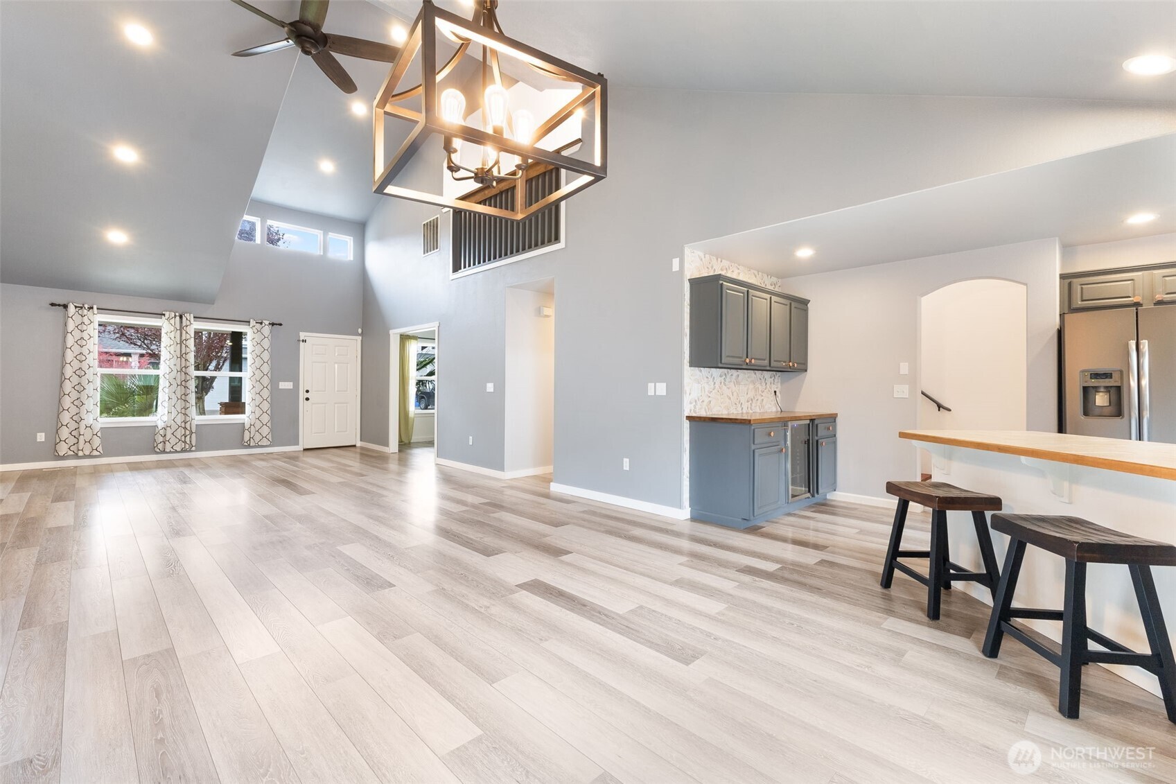 17807 25th Avenue E, Tacoma, WA 98445