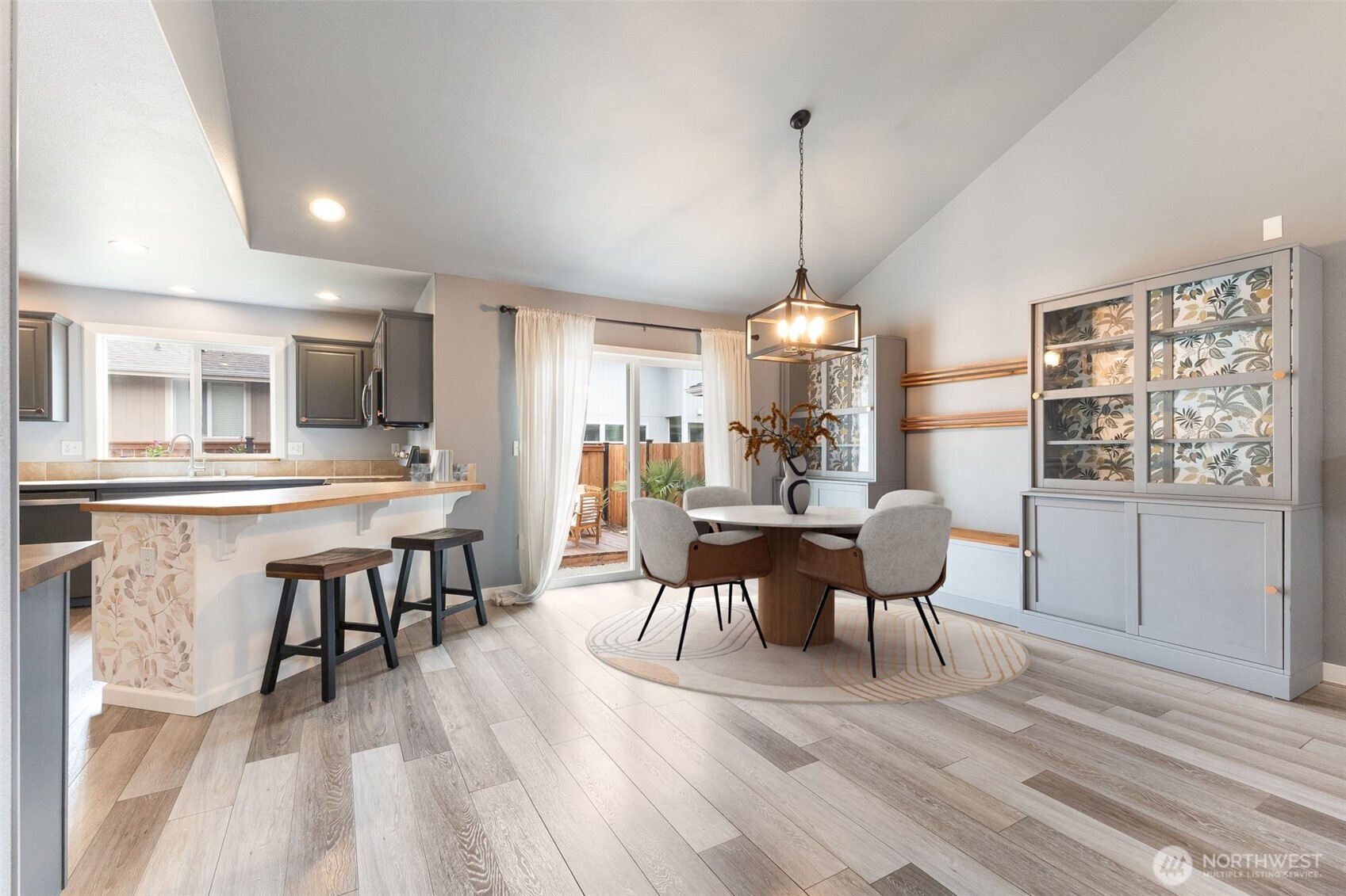 17807 25th Avenue E, Tacoma, WA 98445