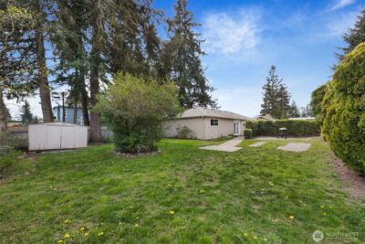 8005 220th Street SW, Edmonds, WA 98026 - Photo 23