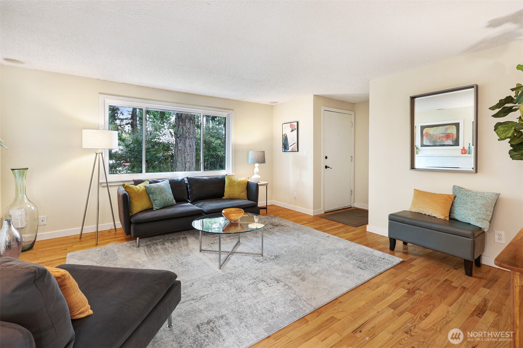 8005 220th Street SW, Edmonds, WA 98026