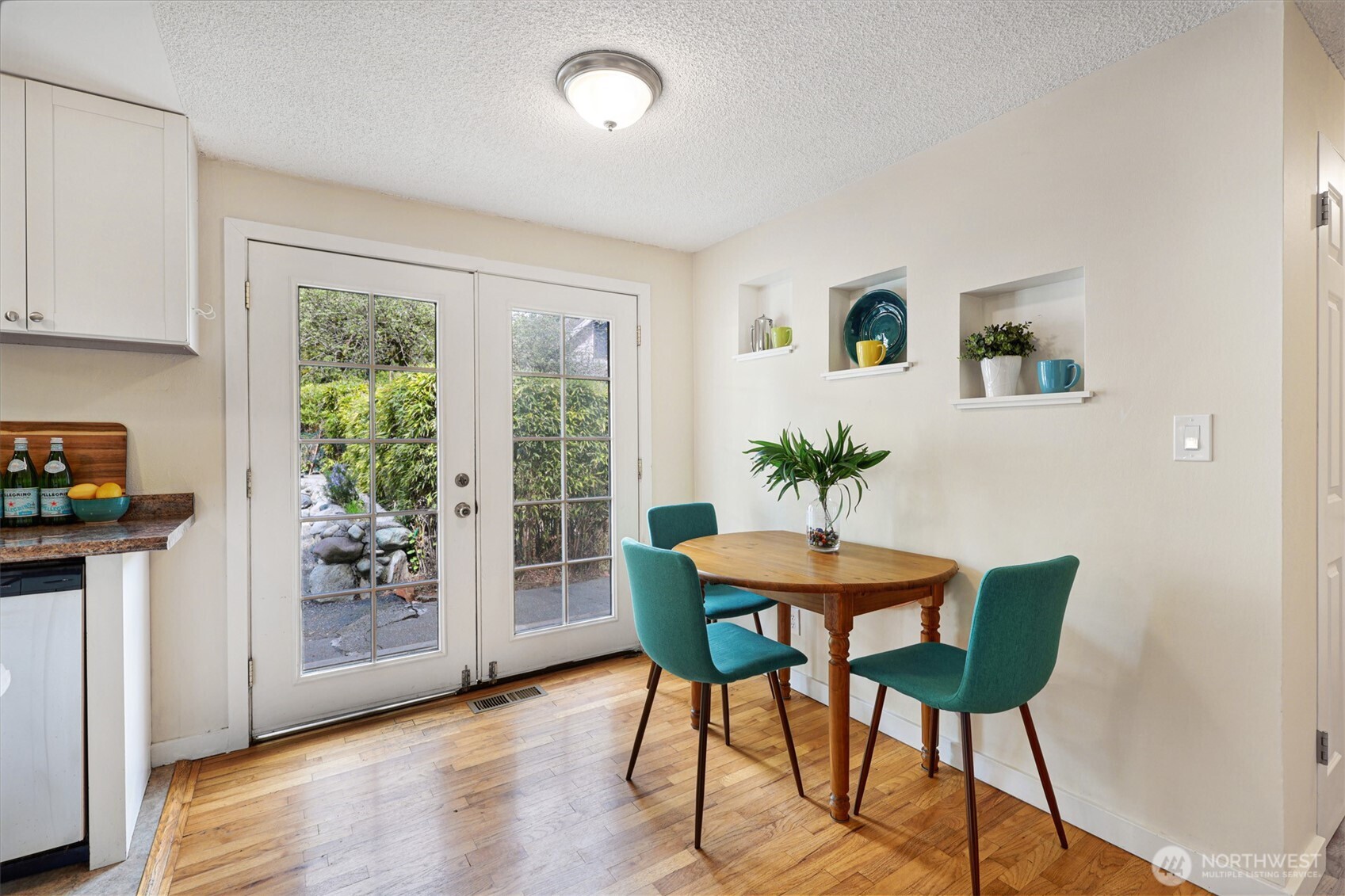 8005 220th Street SW, Edmonds, WA 98026