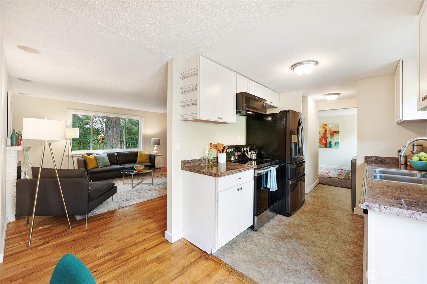 8005 220th Street SW, Edmonds, WA 98026
