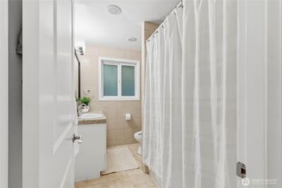 13054 30th Avenue NE, Seattle, WA 98125 - Photo 14